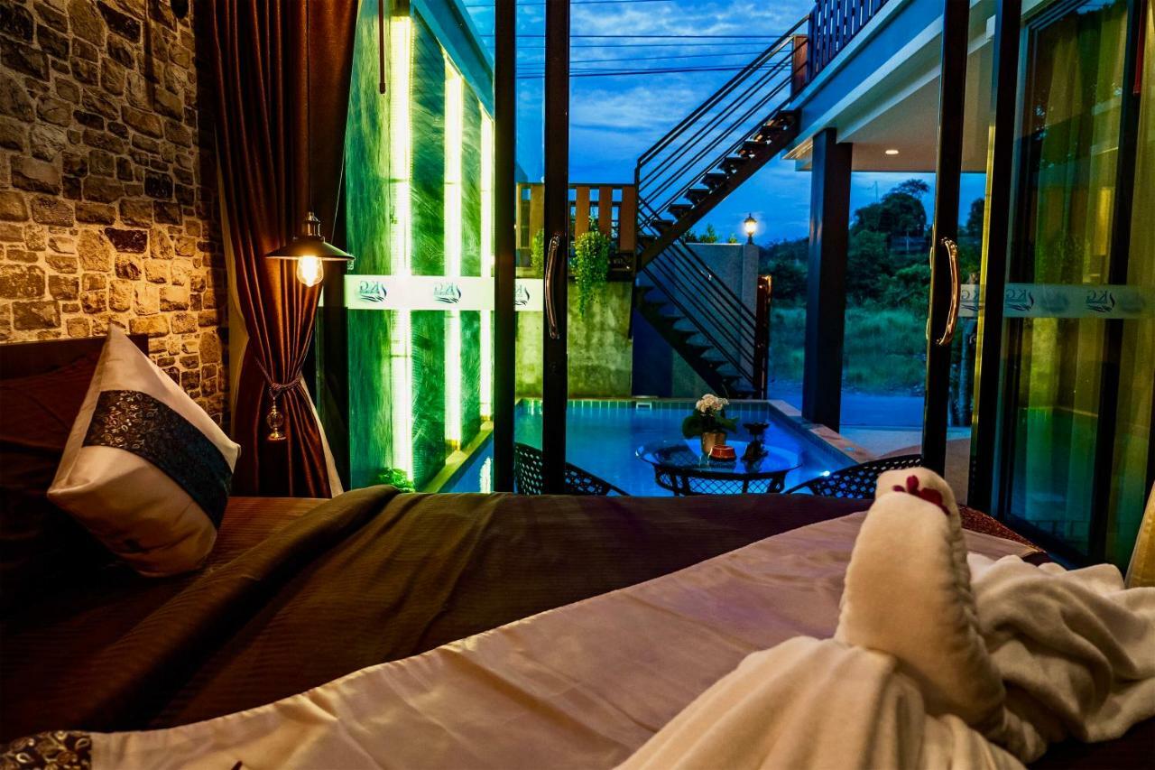 Kg Private Pool Villas Soi 9 Ao Nang Luaran gambar